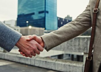 Motivació de les decisions administratives en contractació pública