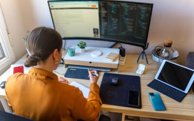 Denegació de rehabilitació de condició de funcionària de carrera per raó de fets delictius comesos quan aquesta era personal eventual