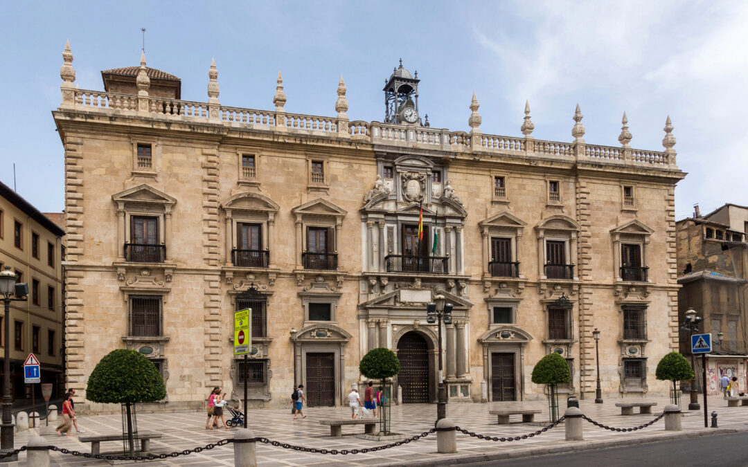 Els procediments sancionadors han d’ésser instruïts per part de personal funcionari. Sentència del TSJ d’Andalusia de 9 d’octubre de 2025