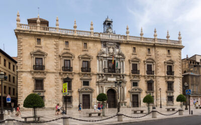 Els procediments sancionadors han d’ésser instruïts per part de personal funcionari. Sentència del TSJ d’Andalusia de 9 d’octubre de 2025