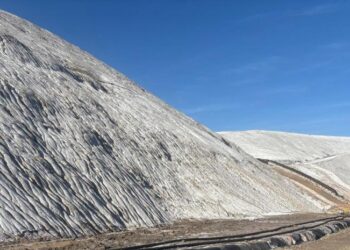 Montaña de sal de Sallent y proceso de restauración ambiental previsto hasta 2078